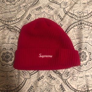 Supreme beanie, red